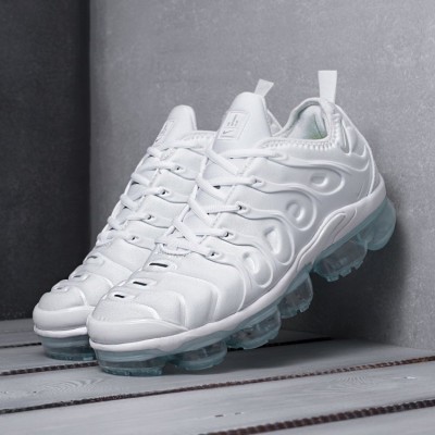 Кроссовки Nike Air VaporMax Plus