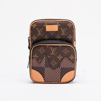 Наплечная сумка Louis Vuitton