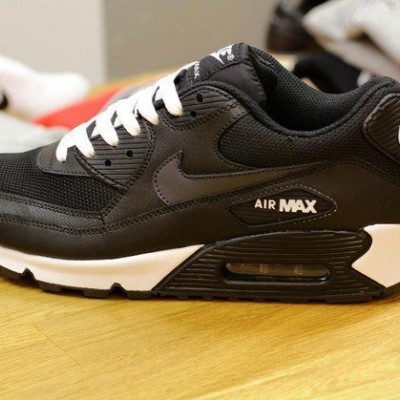 Кроссовки Nike Air Max 90