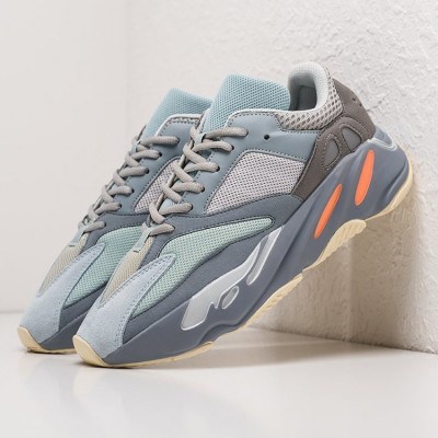 Кроссовки Adidas Yeezy Boost 700