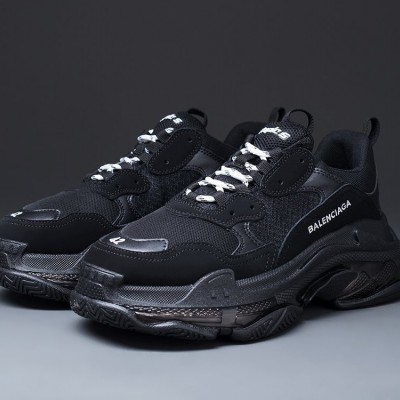 Кроссовки Balenciaga Triple S Сlear Sole