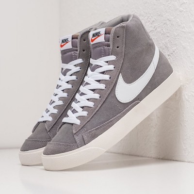 Кроссовки Nike Blazer Mid 77