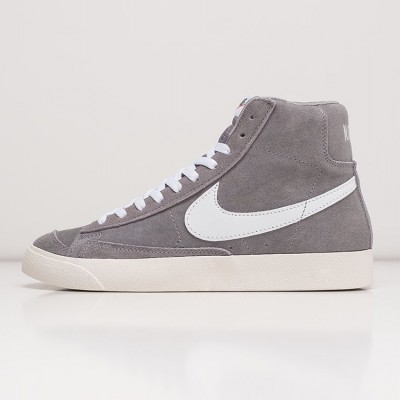 Кроссовки Nike Blazer Mid 77