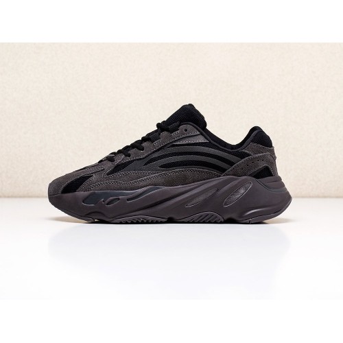 Кроссовки Adidas Yeezy Boost 700 v2