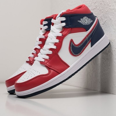 Кроссовки Nike Air Jordan 1 Mid