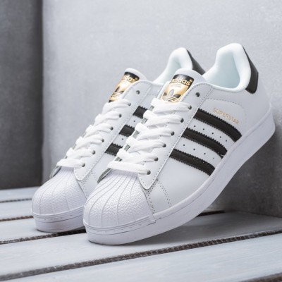 Кроссовки Adidas Superstar