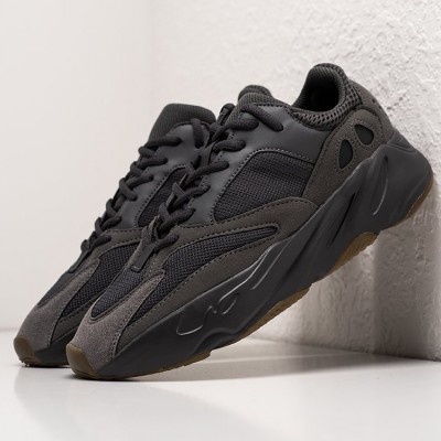 Кроссовки Adidas Yeezy Boost 700