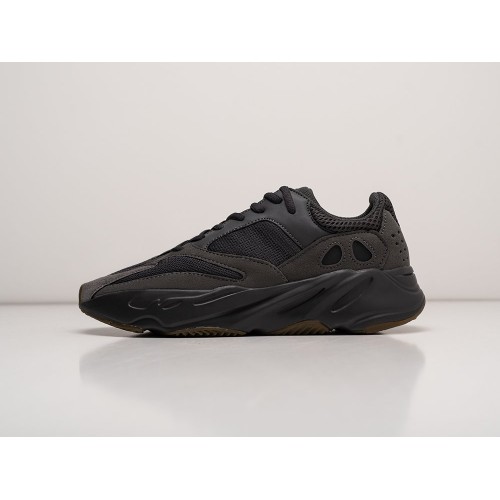 Кроссовки Adidas Yeezy Boost 700