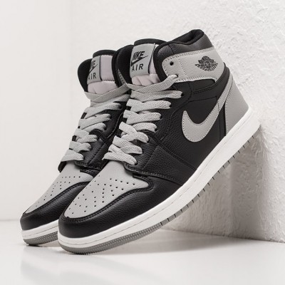 Кроссовки Nike Air Jordan 1 Mid