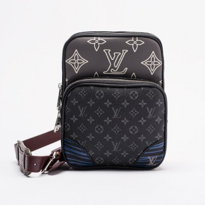 Наплечная сумка Louis Vuitton