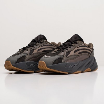 Зимние Кроссовки Adidas Yeezy Boost 700 v2