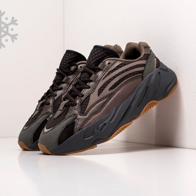 Зимние Кроссовки Adidas Yeezy Boost 700 v2