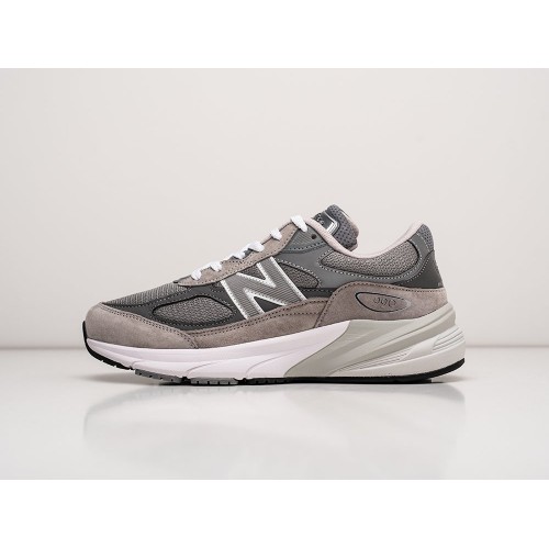 Кроссовки New Balance 990 v6