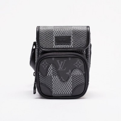 Наплечная сумка Louis Vuitton