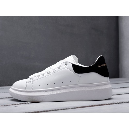 Кроссовки Alexander McQueen Lace-Up Sneaker