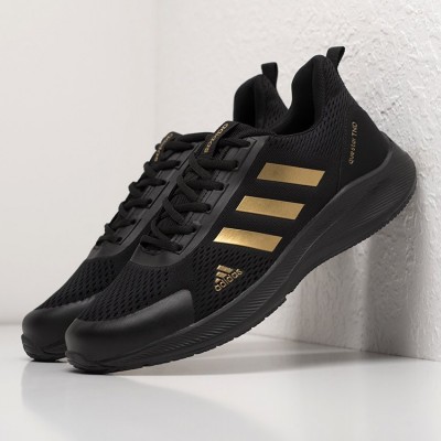 Кроссовки Adidas Questar TND